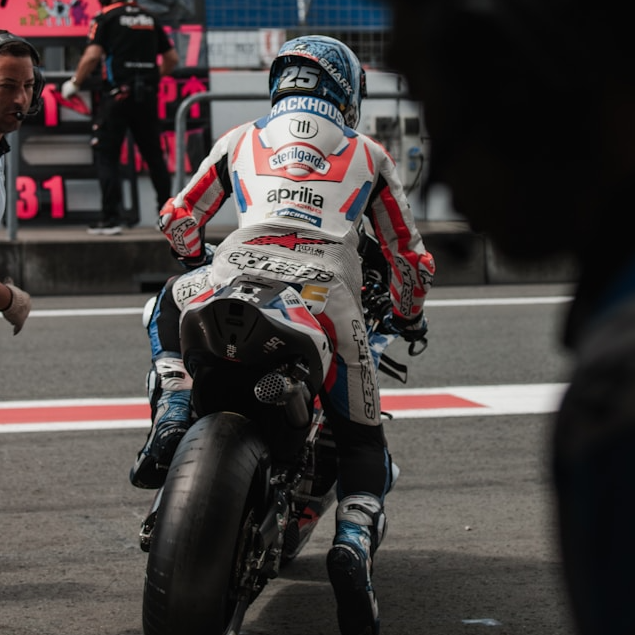 Factory Insider + Race Weekend
